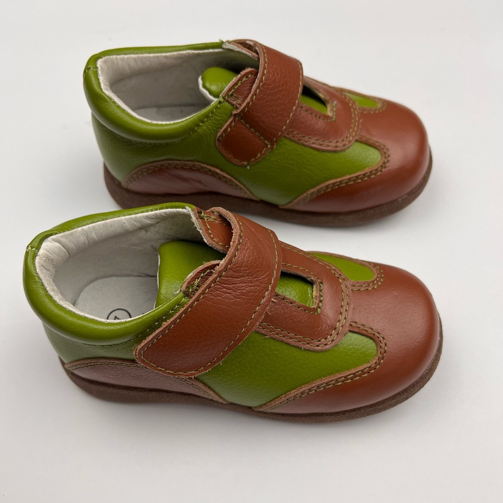 KUURU baby toddler shoes Payton comfort shoe avocado green brown size 7 new